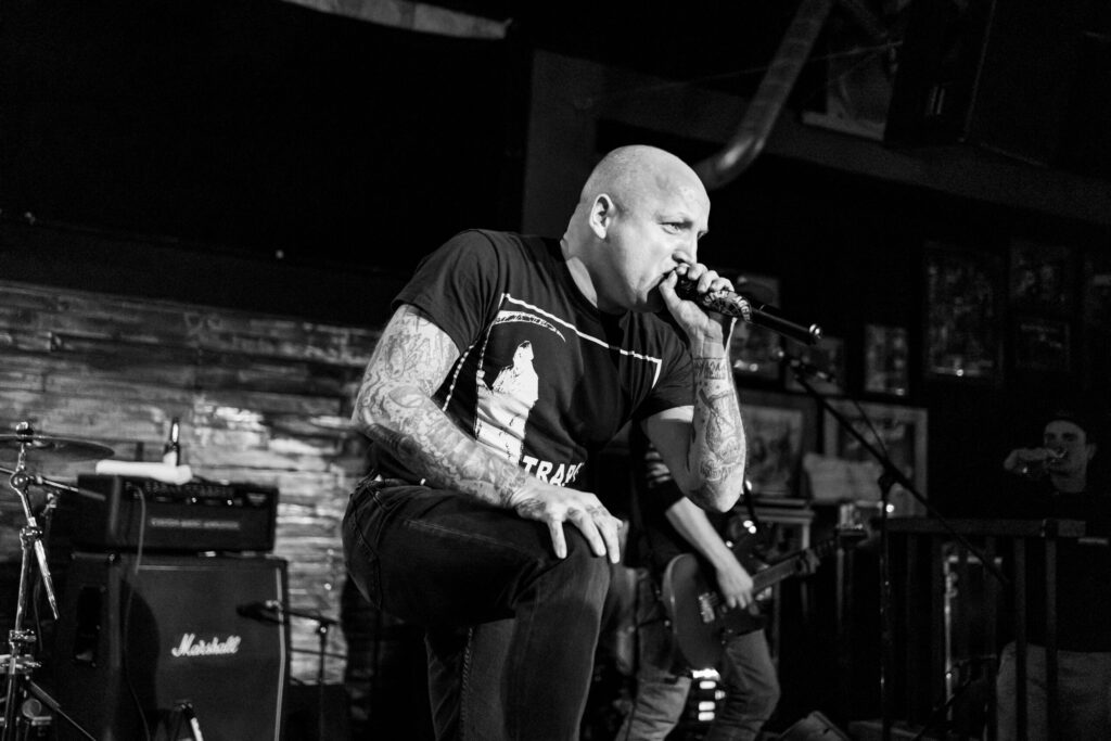 AGGRESSIVE (2022-12-02) — photograph 24