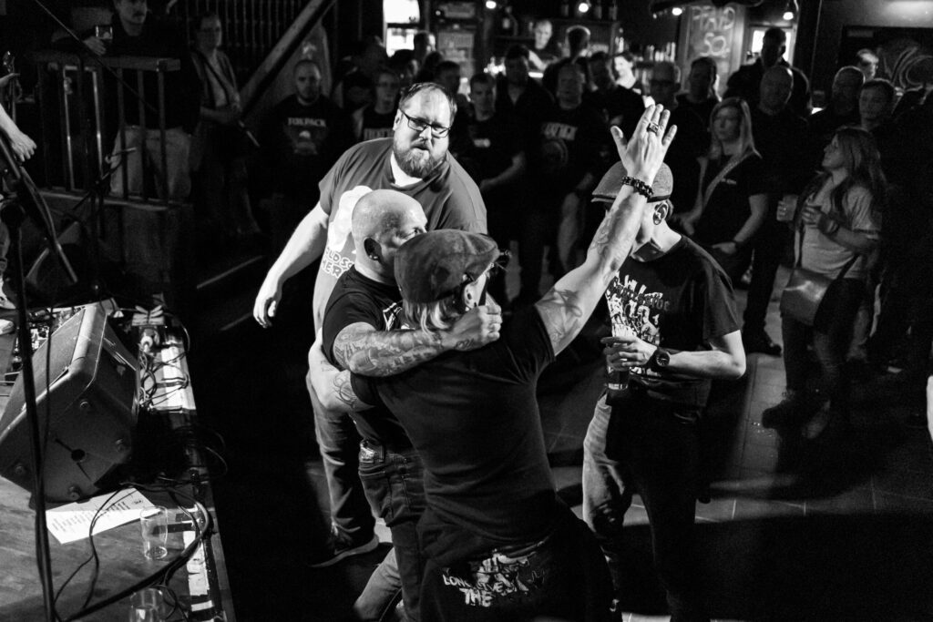 AGGRESSIVE (2022-12-02) — photograph 27