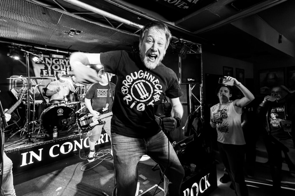 ANGRY YOUTH ELITE (2025-11-09) — photograph 2