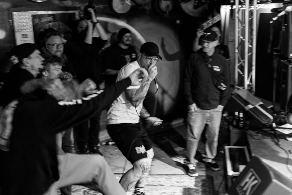 CLUBBER LANG (2023-02-03) — photograph 4