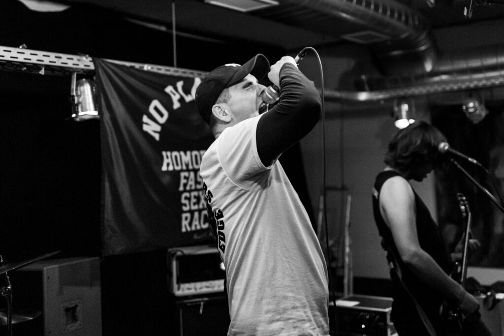 HOMETOWN CREW (2022-10-22) — photograph 21