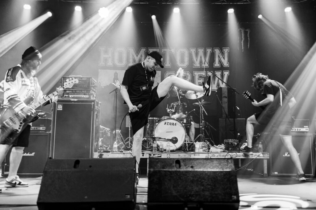 HOMETOWN CREW (2023-03-06) — photograph 11
