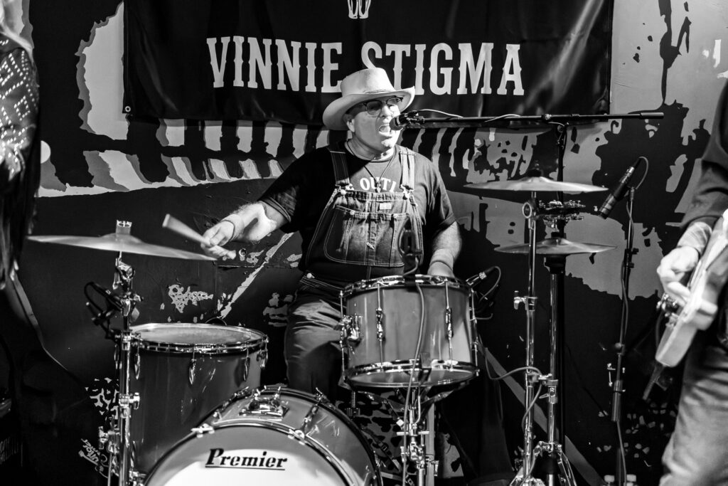 THE OUTLAW VINNIE STIGMA (2025-11-06) — photograph 20