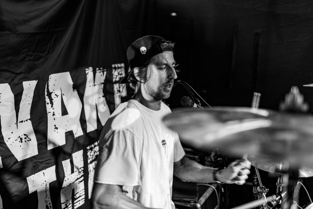 SNAKES IN THE PIT (2024-08-09) — photograph 9