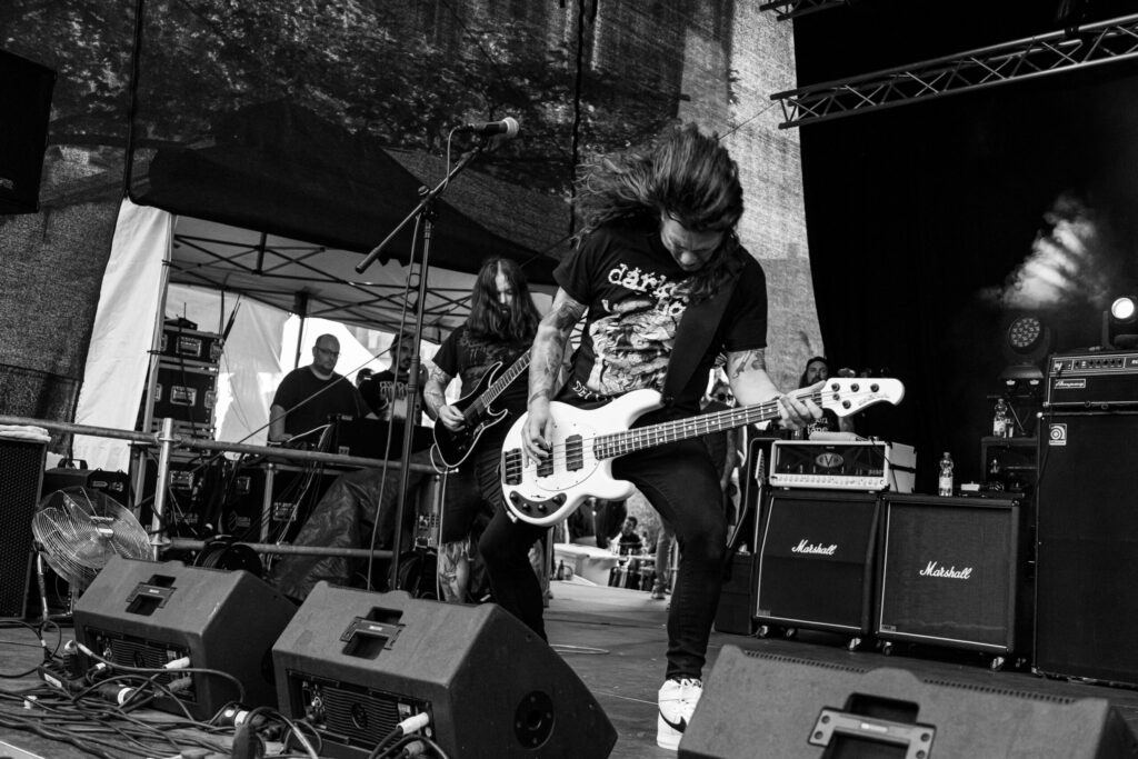 UNEARTH (2022-07-29) — photograph 8