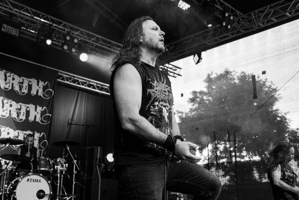 UNEARTH (2022-07-29) — photograph 19